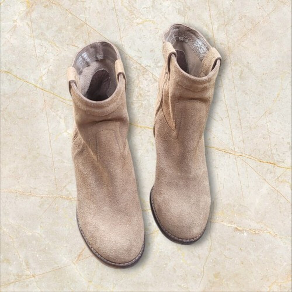 Steve Madden Women's Shakkerr Ankle Boots, Taupe Suede SIZE 8 M